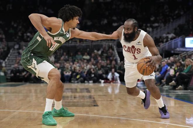 哈登强势回暖率队逆转雄鹿 骑士拒绝逆转险胜