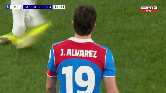 哈兰德盛赞阿尔瓦雷斯神似阿圭罗