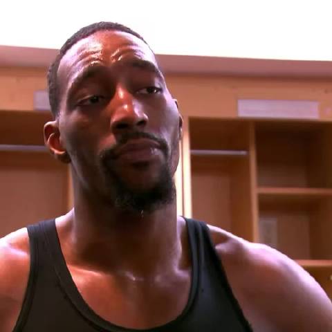 深圳男篮大胜天津豪取六连胜 詹姆斯复出助湖人